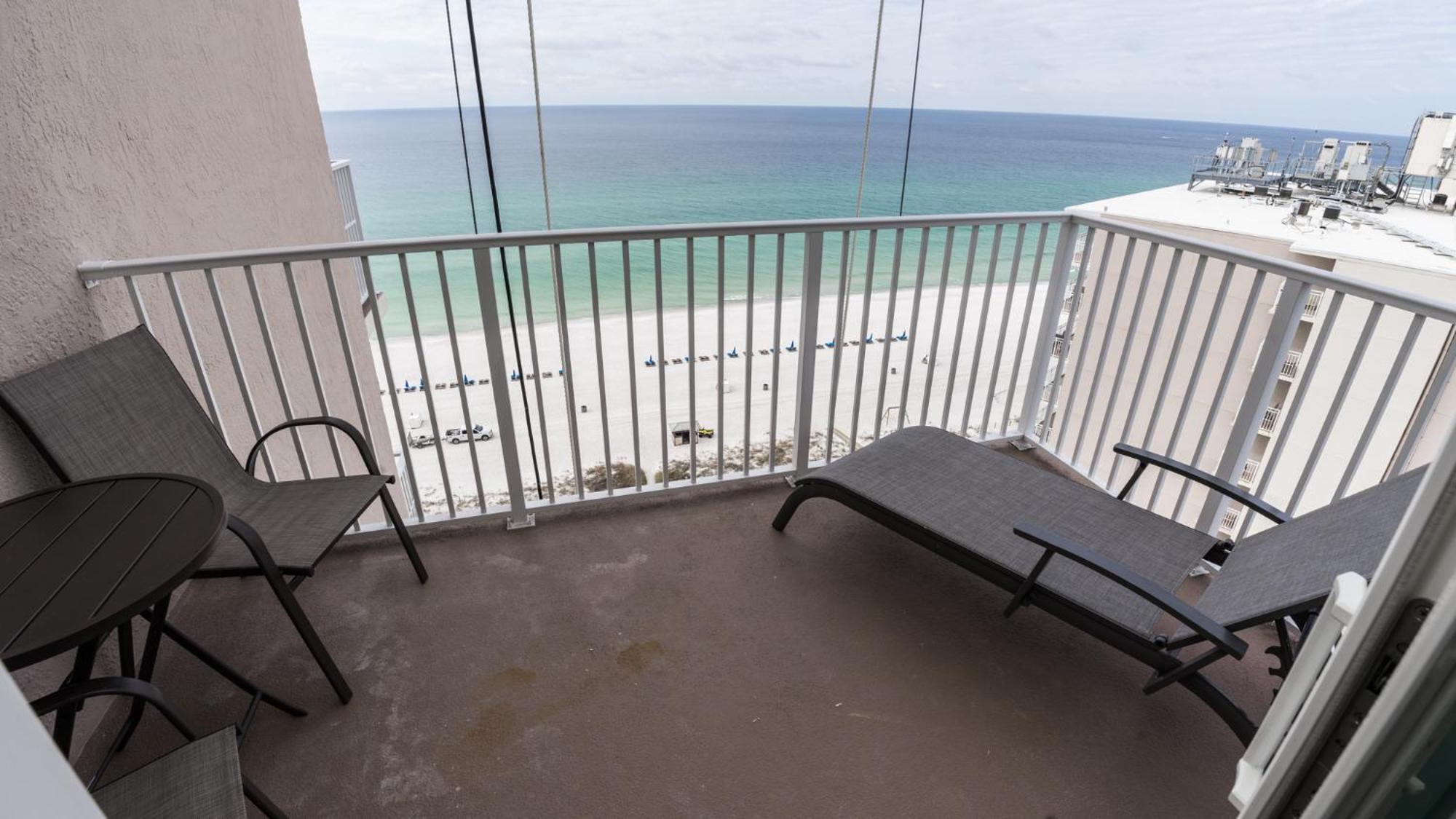 New Rental - 3Br 3Ba Corner Beachfront - 2024 Remodel - 3 Pools, Tiki Hut, Gym, Tennis 파나마 시티 외부 사진