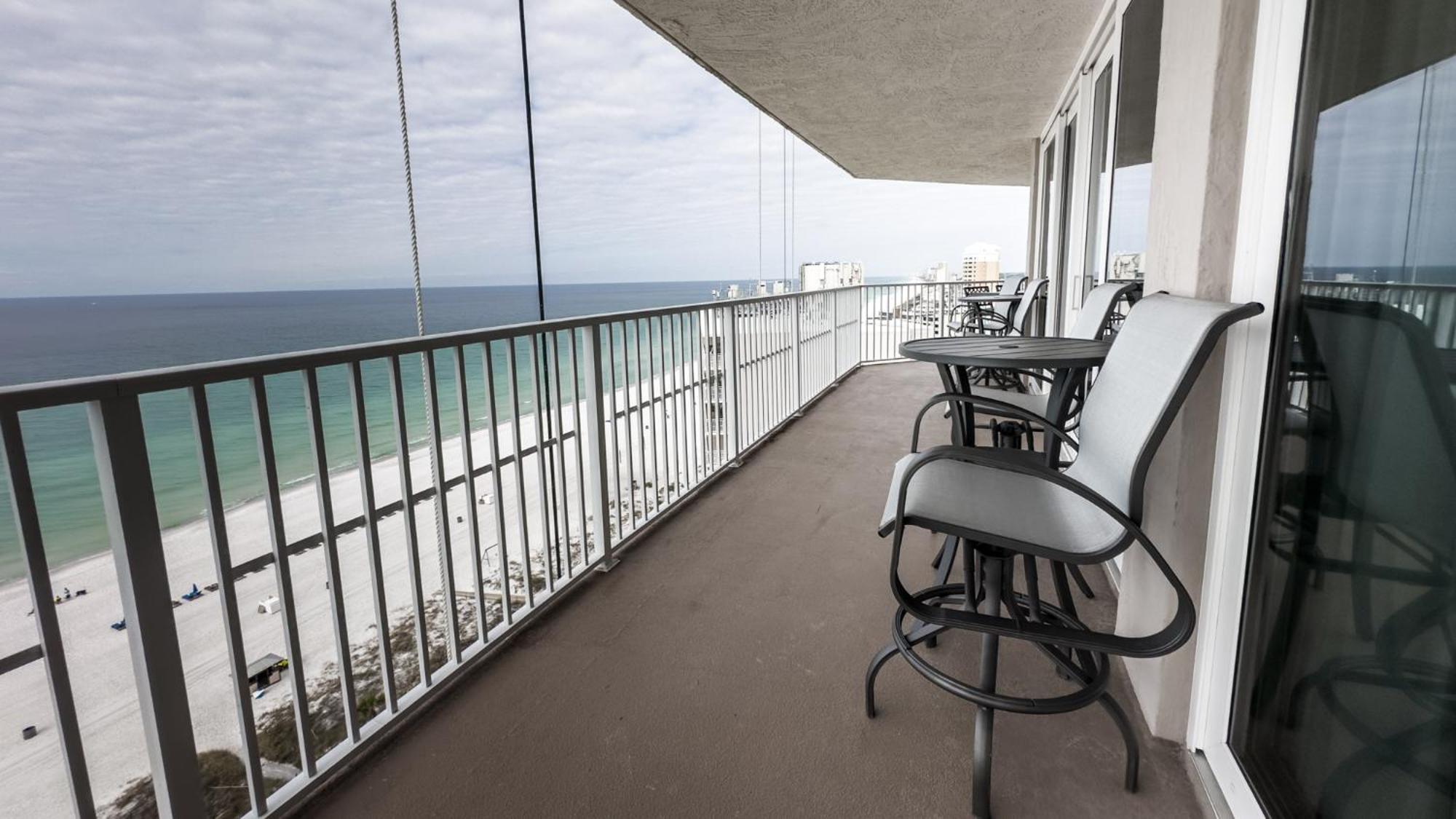New Rental - 3Br 3Ba Corner Beachfront - 2024 Remodel - 3 Pools, Tiki Hut, Gym, Tennis 파나마 시티 외부 사진